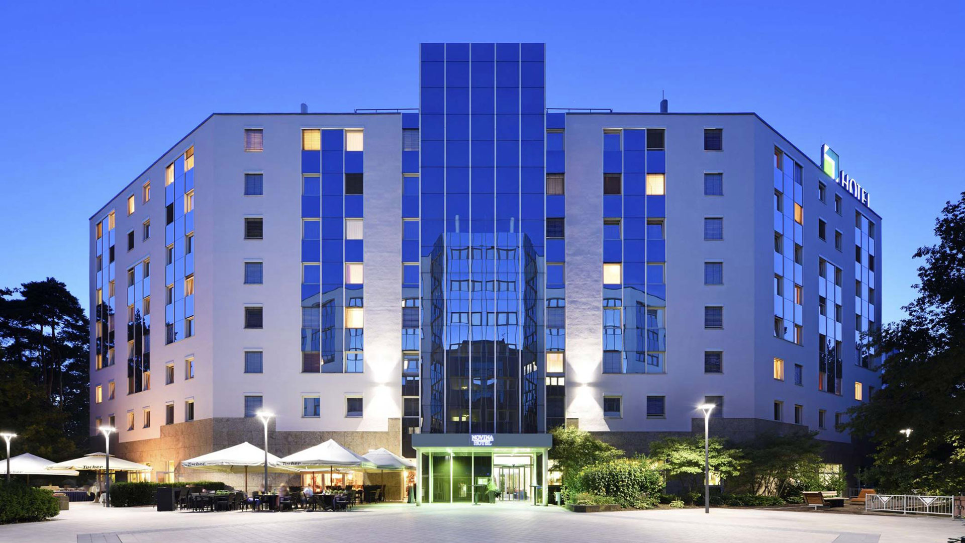 Novina hotel von aussen